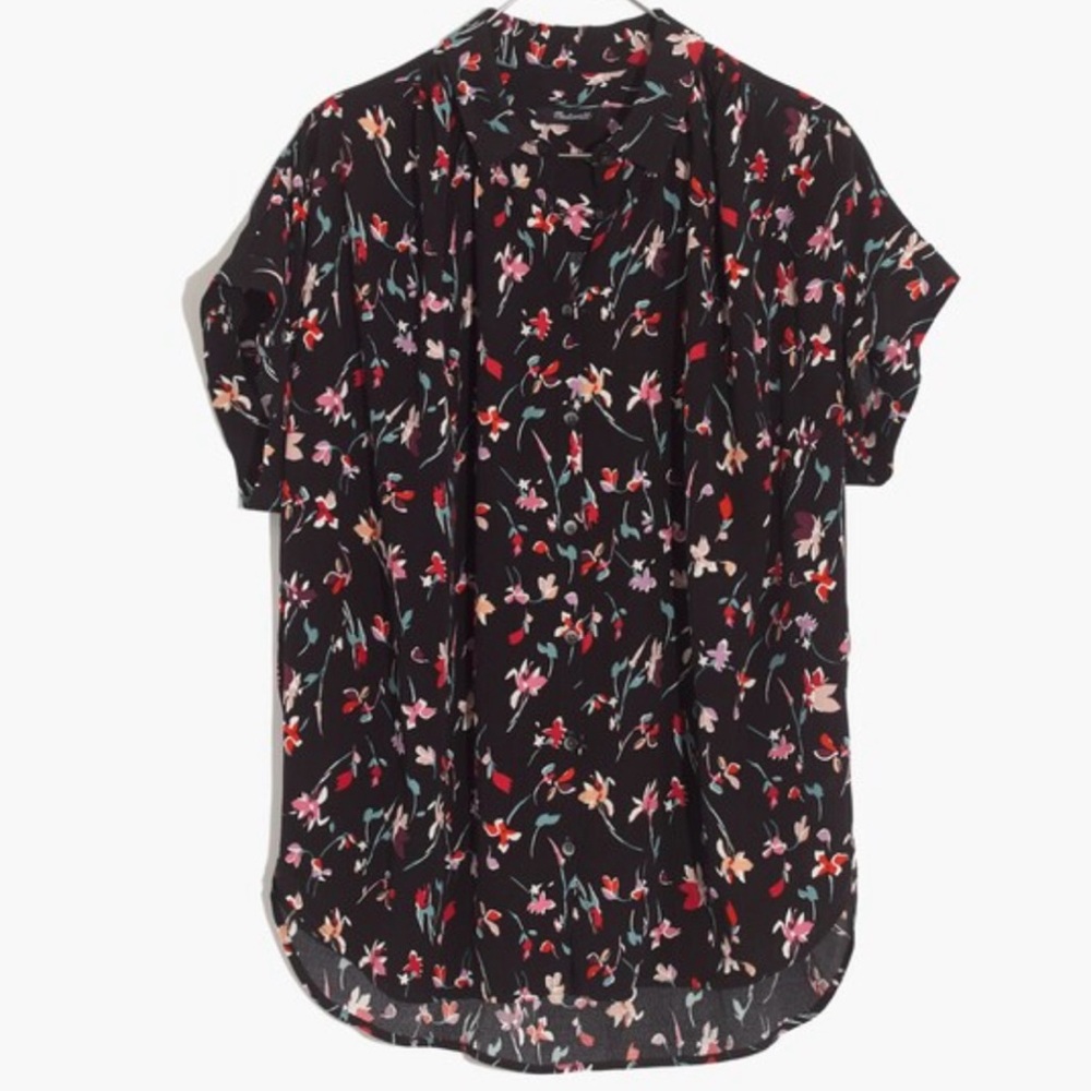 Central Drapey Shirt in Drifting Flowers Floral Black Shirt